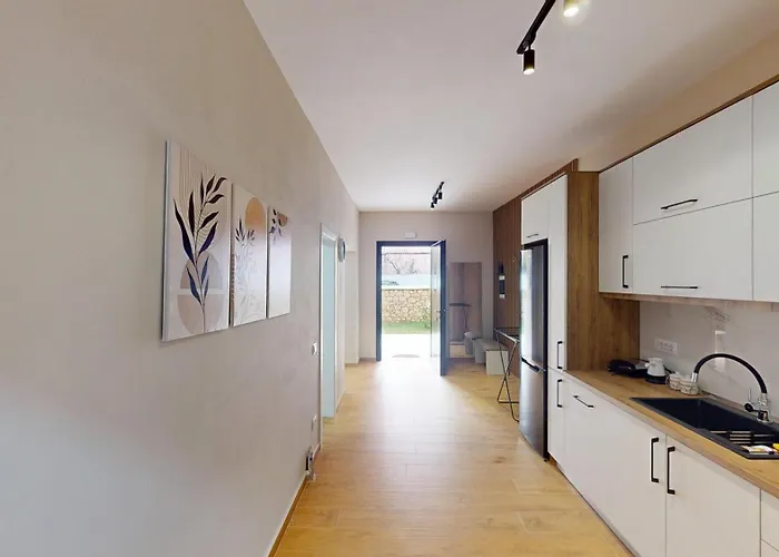 Muje Apartment Belsh